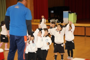 体操教室 　ー跳び箱ー　こあら