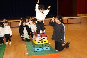 体操教室 　ー跳び箱ー　きりん