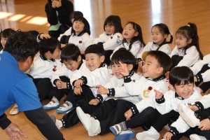 体操教室 　ー跳び箱ー　きりん