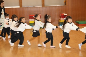 体操教室 　ー跳び箱ー　きりん