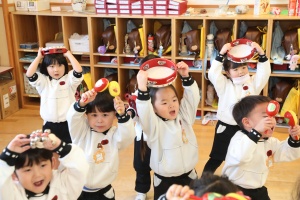 楽器で遊びました🎵　きりん