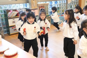 楽器で遊びました🎵　きりん