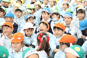 クリスマス会　12月うまれのお誕生会🎁　NO．1