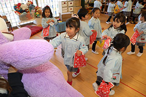 クリスマスプレゼント🎁　さくら・すみれ