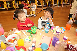 朝の自由遊び　ぺんぎん