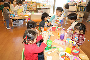 朝の自由遊び　ぺんぎん