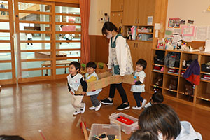 電車ごっこ　ひよこ