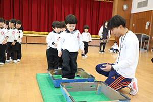 体操教室 　ー跳び箱ー　りす