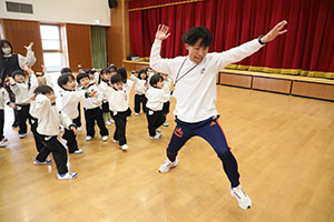 体操教室 　ー跳び箱ー　りす