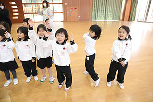 体操教室 　ー跳び箱ー　うさぎ