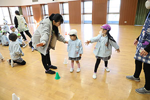 リレーとマスおに　ことり・C