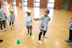 リレーとマスおに　ことり・C