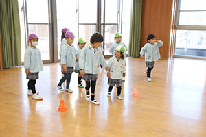 リレーとマスおに　ことり・C