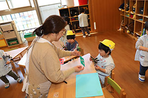 電車の制作　あひる