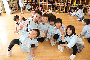 大掃除をしました　すみれ・ばら・たんぽぽ・りす・うさぎ・B・D