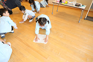 大掃除をしました　すみれ・ばら・たんぽぽ・りす・うさぎ・B・D