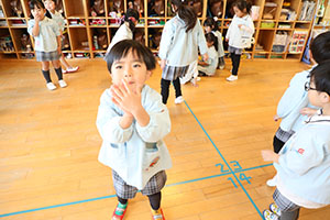 大掃除をしました　すみれ・ばら・たんぽぽ・りす・うさぎ・B・D