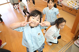 大掃除をしました　すみれ・ばら・たんぽぽ・りす・うさぎ・B・D