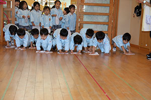 ぞうきんがけレース　こあら