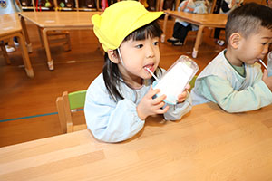 スノードームの制作　あひる