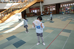 凧あげ楽しかったね　D