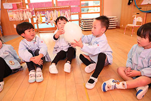 爆弾ゲーム　－冬休みの思い出ー　りす