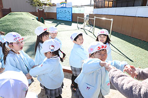 マラソン活動が始まりました　C・ひまわり・たんぽぽ・さくら・ことり・ぱんだ