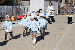 マラソン活動が始まりました　C・ひまわり・たんぽぽ・さくら・ことり・ぱんだ