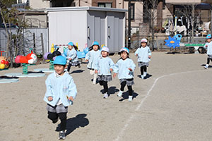 マラソン活動が始まりました　C・ひまわり・たんぽぽ・さくら・ことり・ぱんだ