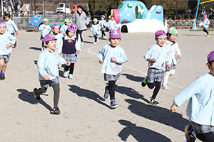 マラソン活動が始まりました　C・ひまわり・たんぽぽ・さくら・ことり・ぱんだ