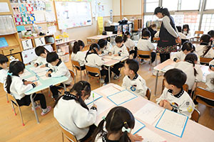 書初め大会　がんばりました　年長組　NO.2