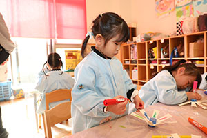 コマの制作　うさぎ