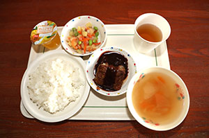 作品展の制作活動　ことり