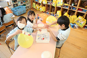 作品展　張り子の制作　Ｄ