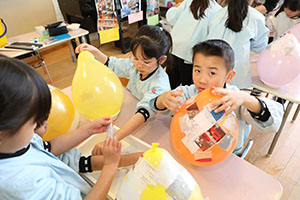 作品展　張り子の制作　Ｄ