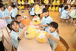 作品展　張り子の制作　Ｄ