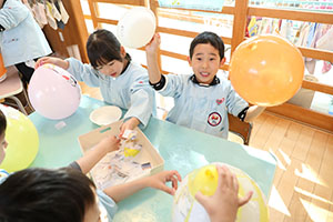 作品展　張り子の制作　Ｄ