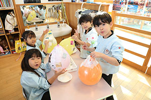 作品展　張り子の制作　Ｄ