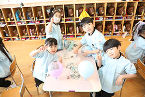 作品展　張り子の制作　Ｃ