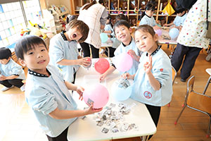 作品展　張り子の制作　Ｃ