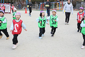 サッカー教室が開かれました　C