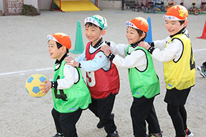 サッカー教室が開かれました　A・E