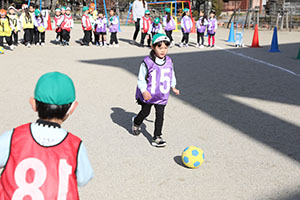 サッカー教室が開かれました　A・E
