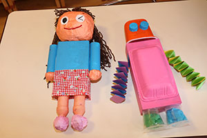 作品展の制作活動　りす