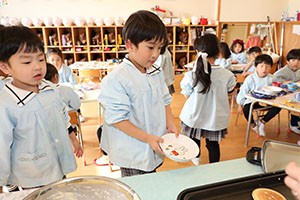 ホットケーキパーティ　　ひまわり・たんぽぽ・すみれ