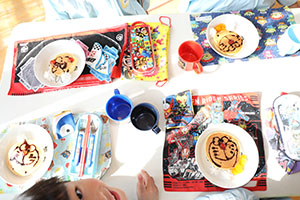 ホットケーキパーティ　　ひまわり・たんぽぽ・すみれ