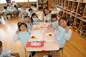 ホットケーキパーティ　　ばら・さくら