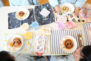 ホットケーキパーティ　　ばら・さくら