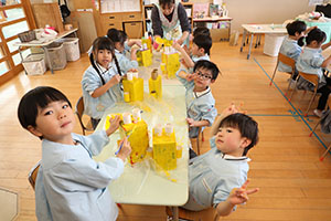 作品展の制作活動　たんぽぽ