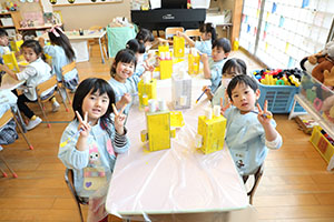 作品展の制作活動　たんぽぽ